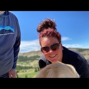 Meet your Posher, Kendra